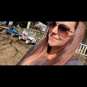 Meet your Posher, Amanda